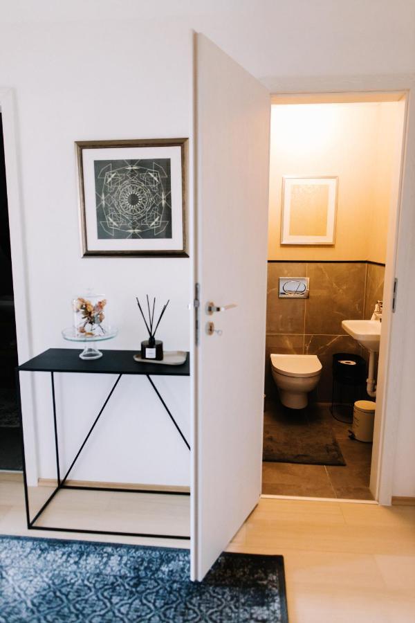 Design Apartman - Free Parking 세게드 외부 사진